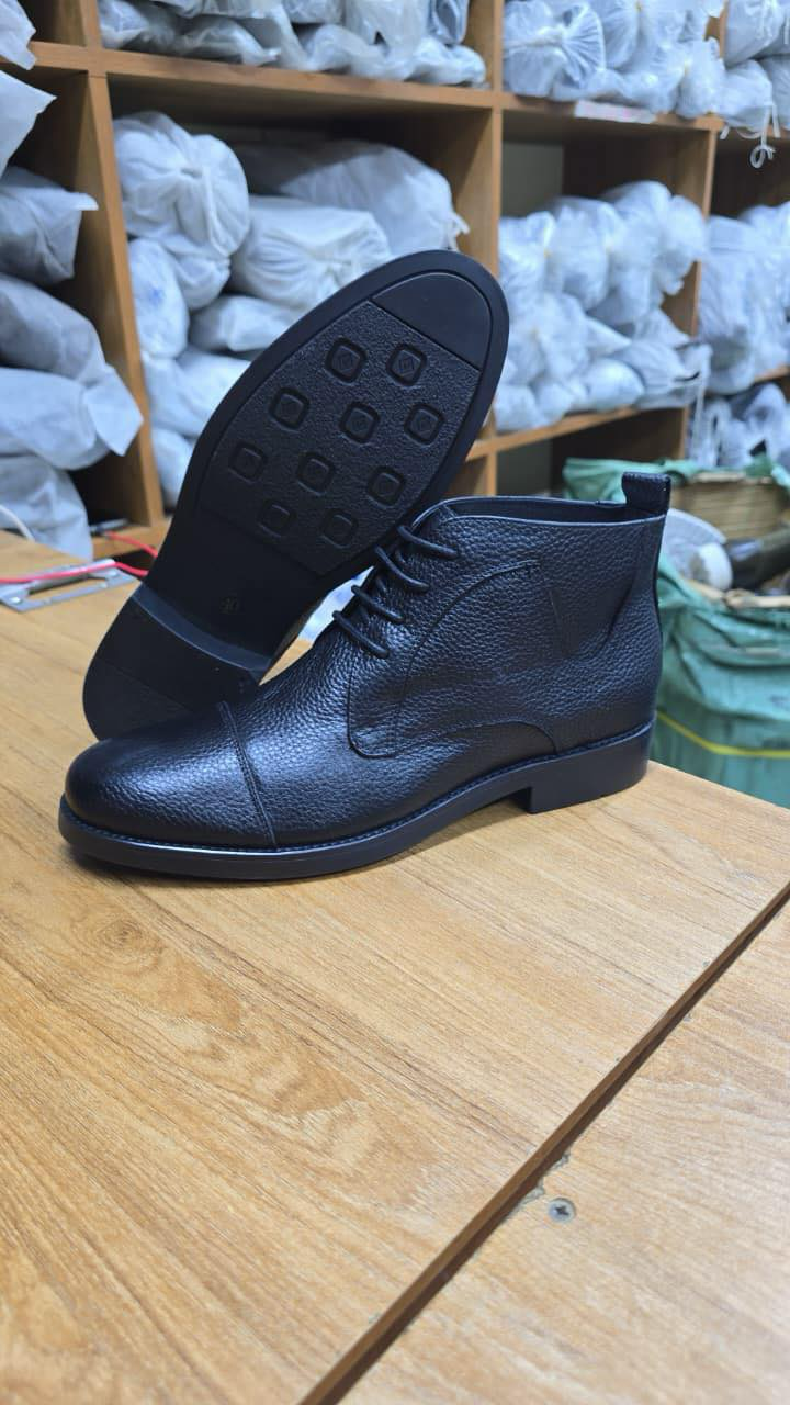 Black Premium Leather Chukka Boots