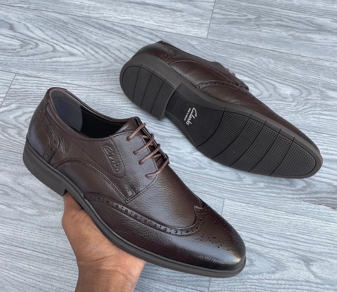 Clarks Wingtip Derby Shoes – Brown